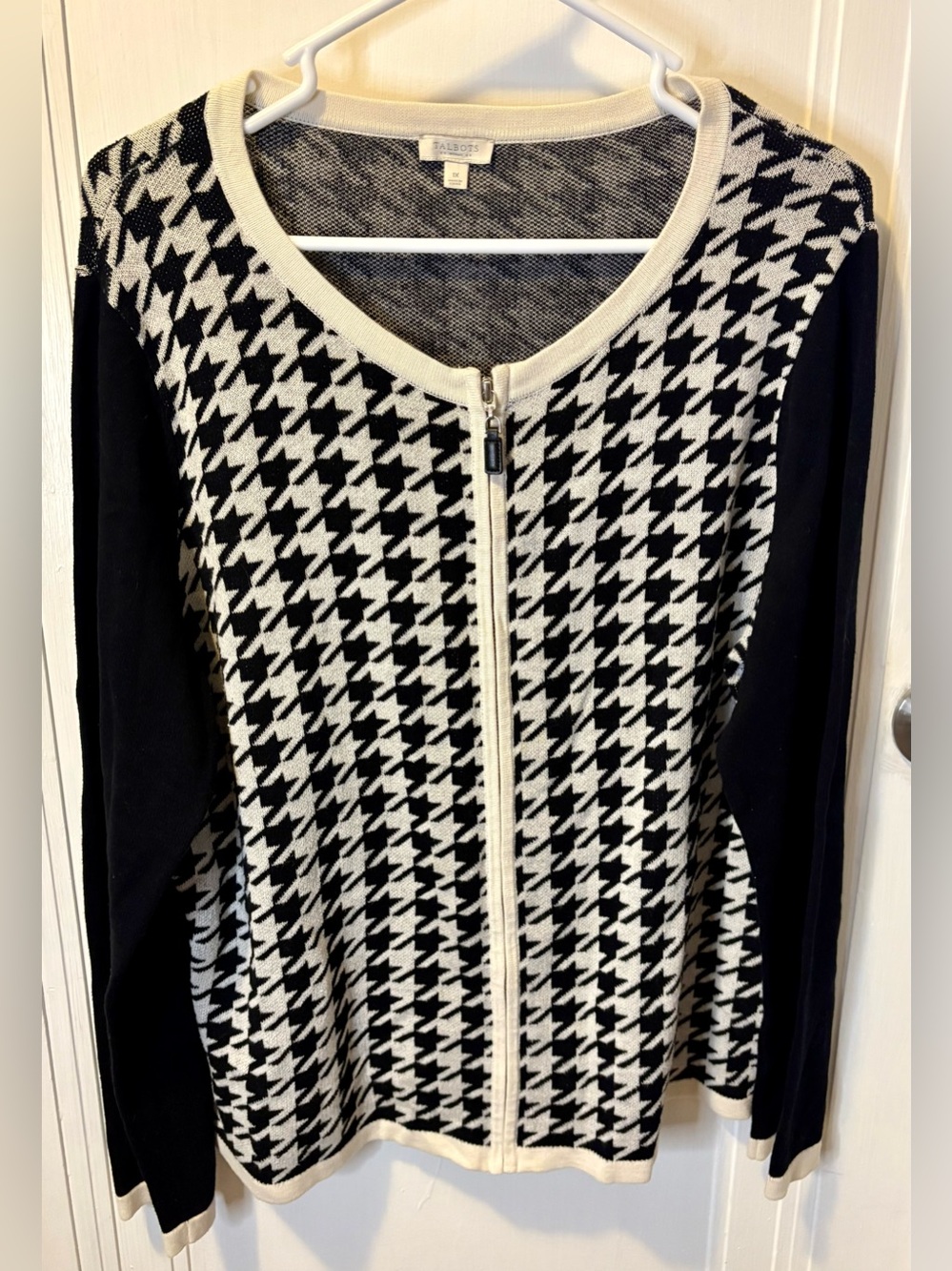 Talbots Cream and Black Marled Women’s Sweater